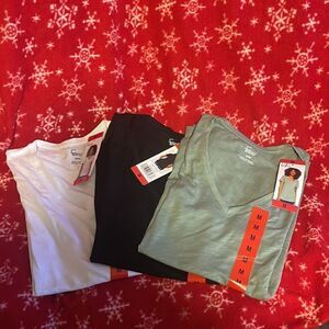 Felina | Slub Jersey V-Neck Tee | Short Sleeve (White, Black, Green Medium) 3 pk